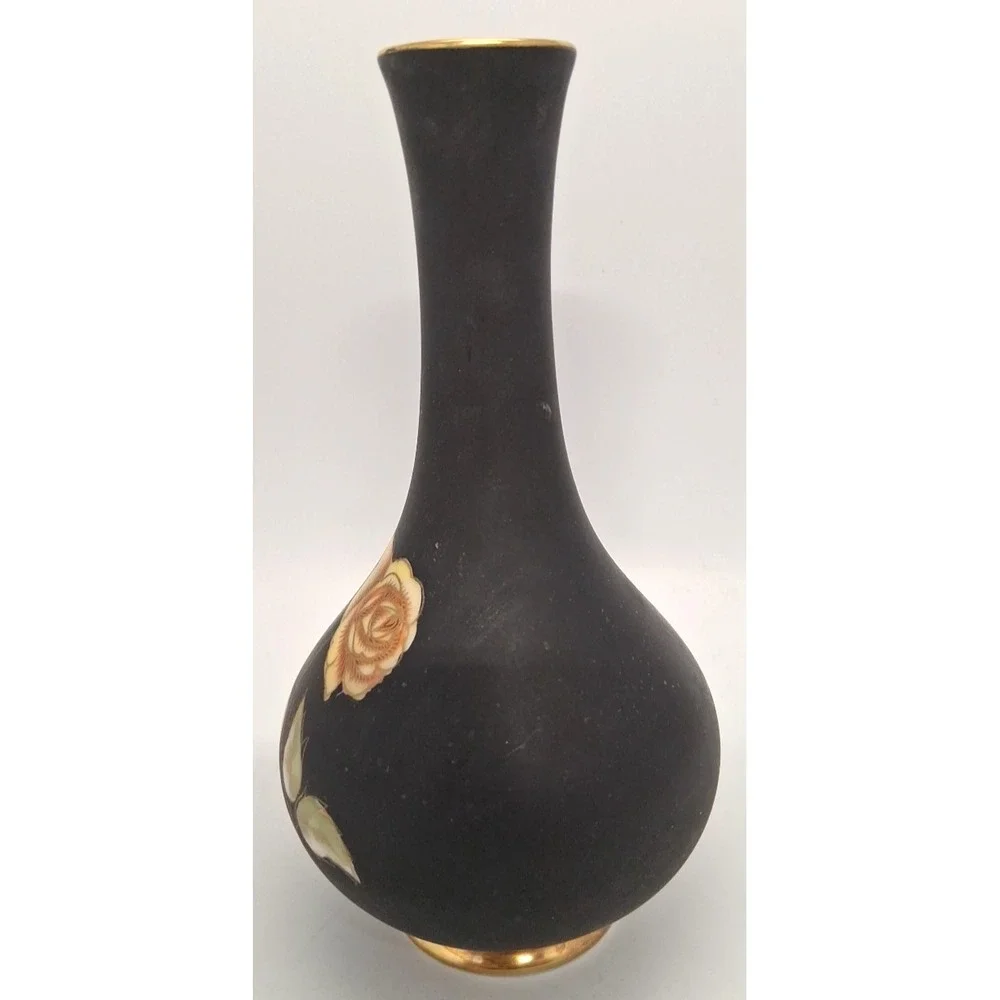 22 Karat Gold Rimmed on Royal‎ Porzellan Bavaria Handarbeit Vase